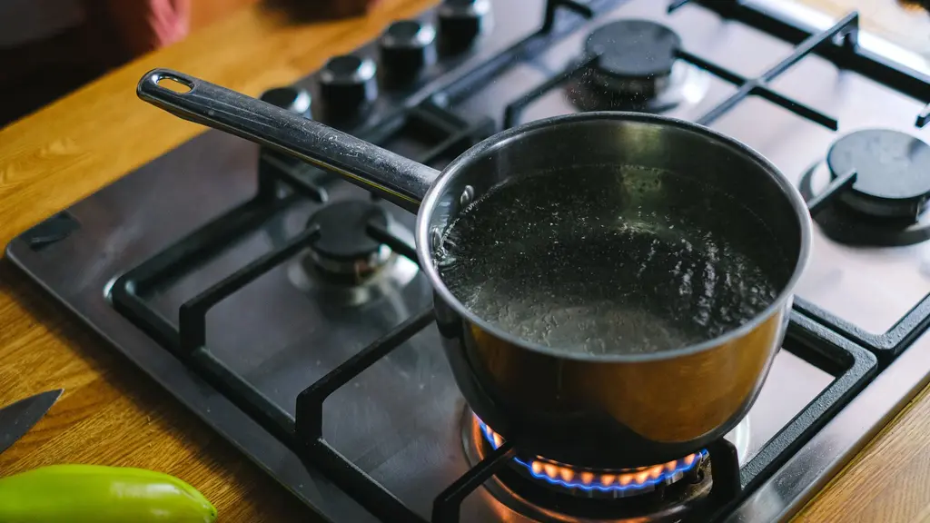 Steam Sterilizer vs Boiling: Which Fits Your Routine?