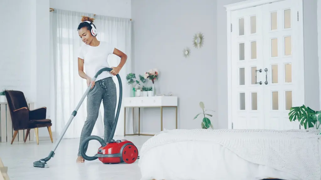 How to Clean Your House After a Dust Storm in Saudi Arabia