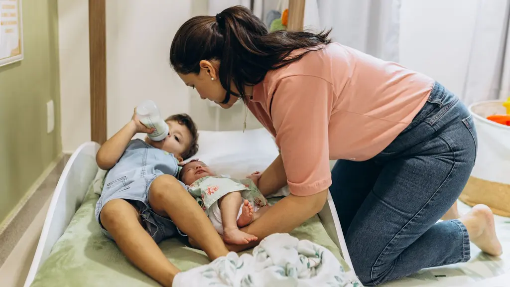 التعقيم بالبخار مقابل الغلي: إيه اللي يناسب روتينك فعلاً؟