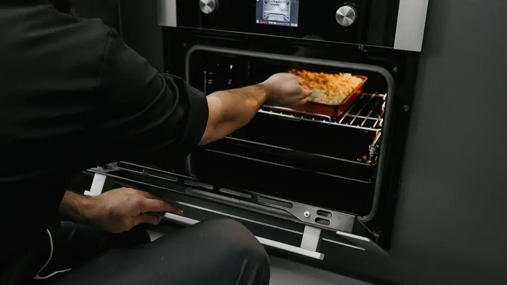 How to Clean an Air Fryer Without Ruining the Coating